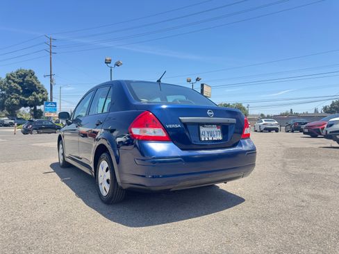 Used 2010 Nissan Versa Sedan FWD image 6