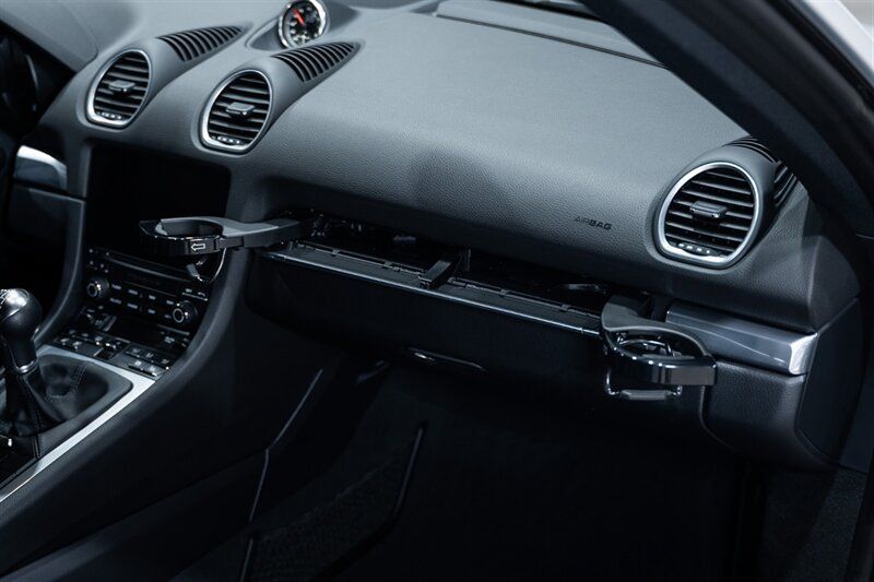 Used 2019 Porsche 718 Cayman S RWD image 58