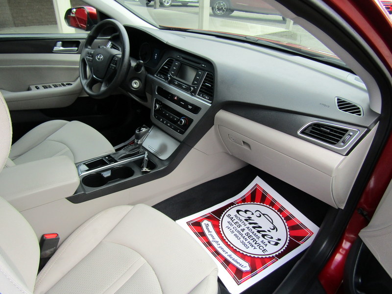 Used 2015 Hyundai Sonata Sport FWD image 22