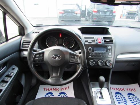 Used 2013 Subaru XV Crosstrek 2.0i Premium image 23