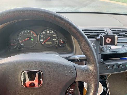 Used 2005 Honda Civic GX image 39