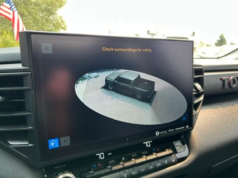 Used 2022 Toyota Tundra 4x4 CrewMax TRD Pro Hybrid image 20