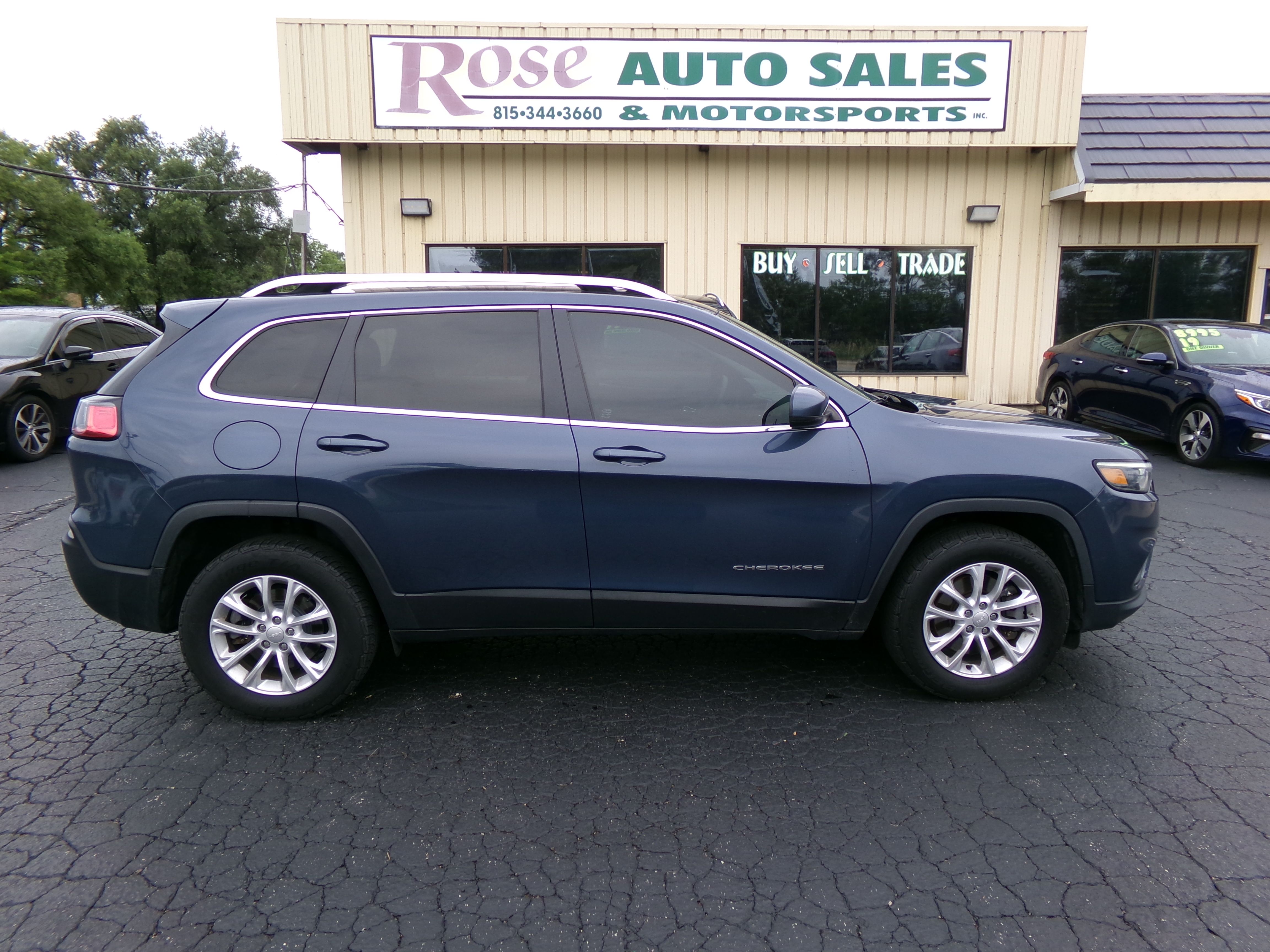 Used 2019 Jeep Cherokee 4WD Latitude image 6
