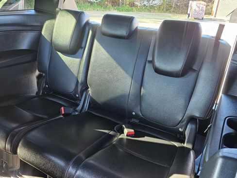 Used 2023 Honda Odyssey Sport image 12