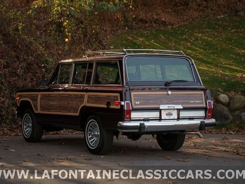 Used 1991 Jeep Grand Wagoneer image 70