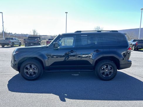 Used 2024 Lexus GX 550 AWD/4WD image 4