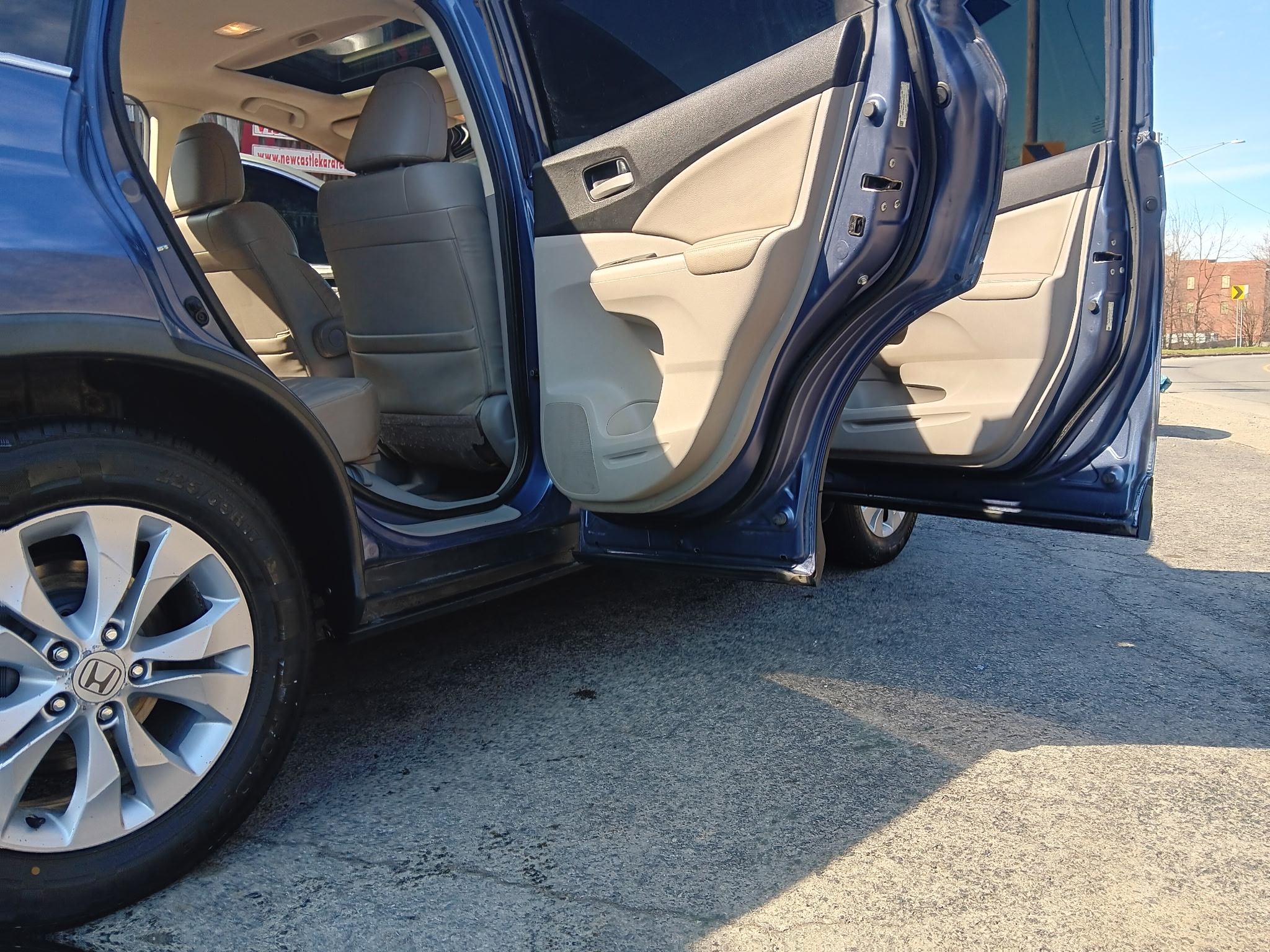 Used 2014 Honda CR-V EX-L image 14