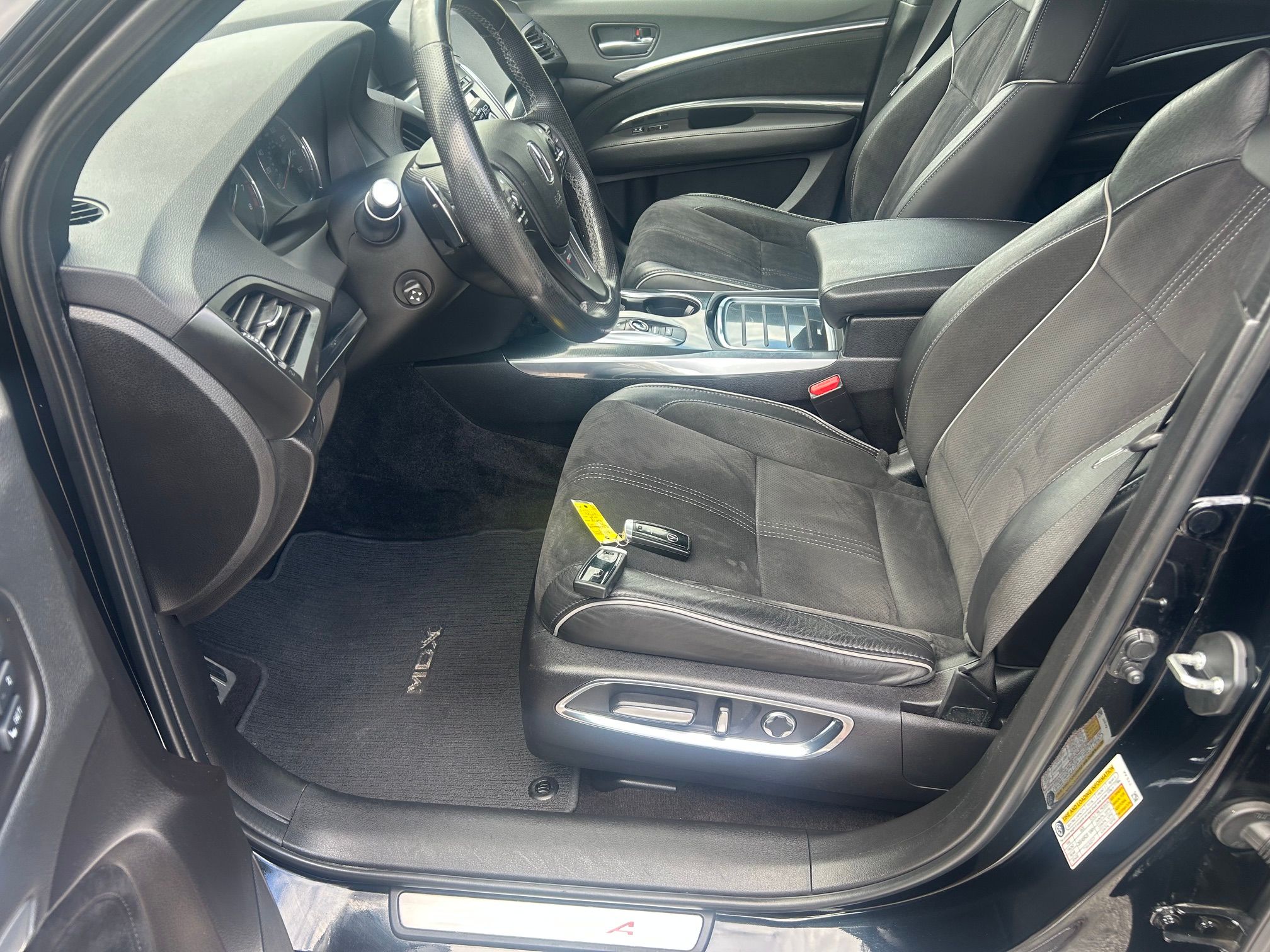 Used 2020 Acura MDX SH-AWD A-Spec image 9