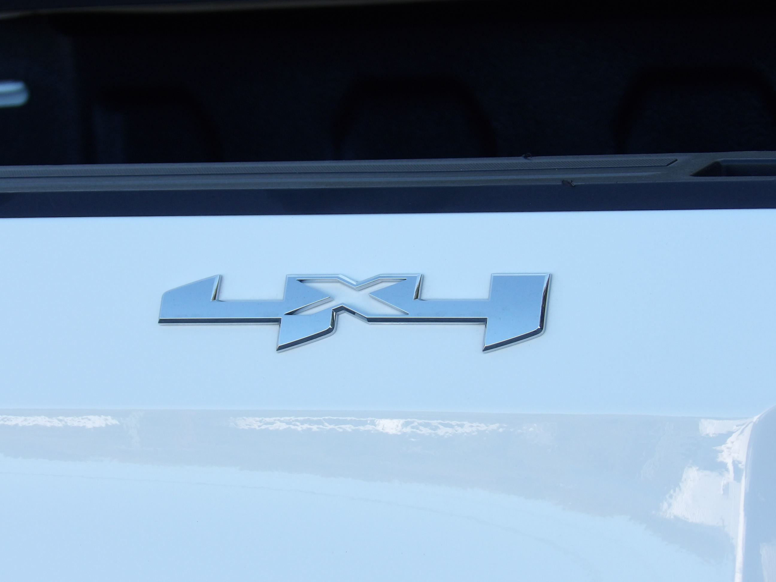 Used 2026 GMC Sierra 1500 4x4 Crew Cab SLT image 11
