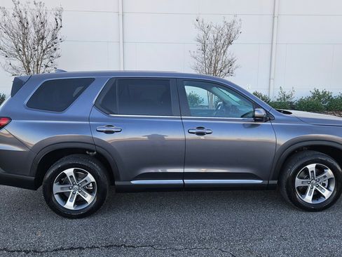 Used 2025 Honda Pilot EX-L image 5