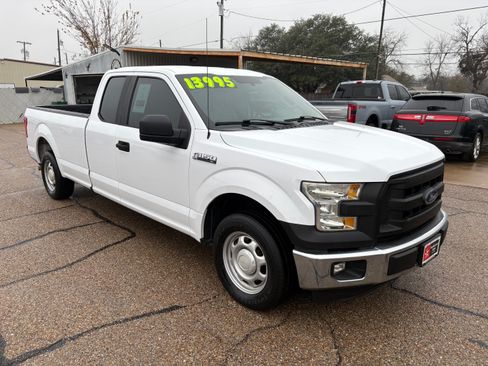Used 2016 Ford F150 XL image 2