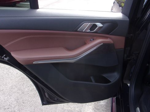 Used 2022 BMW X5 xDrive40i image 34