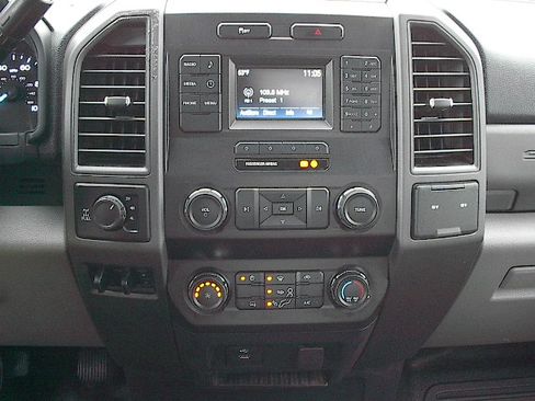 Used 2019 Ford F250 XL image 16