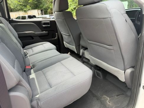 Used 2017 Chevrolet Silverado 2500 4x4 Crew Cab image 15