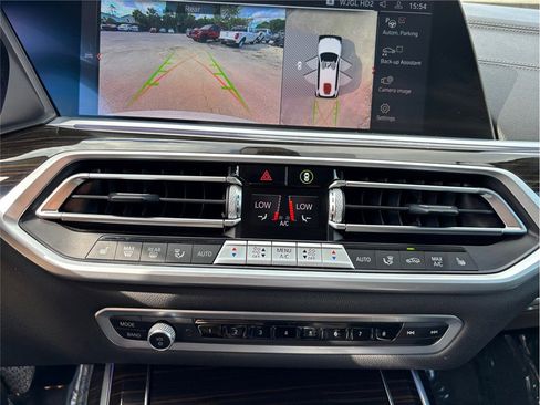 Used 2021 BMW X7 xDrive40i image 36