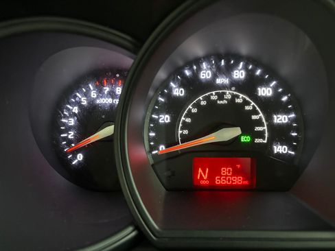 Used 2012 Kia Rio LX Sedan FWD image 9