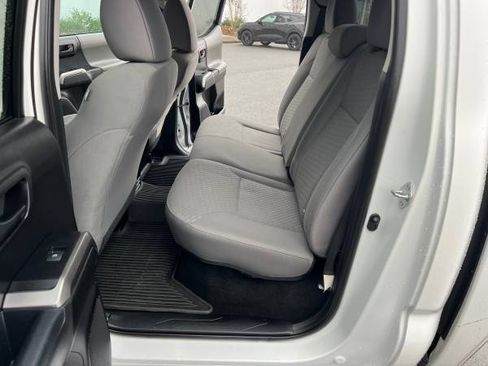 Used 2021 Toyota Tacoma SR5 image 17