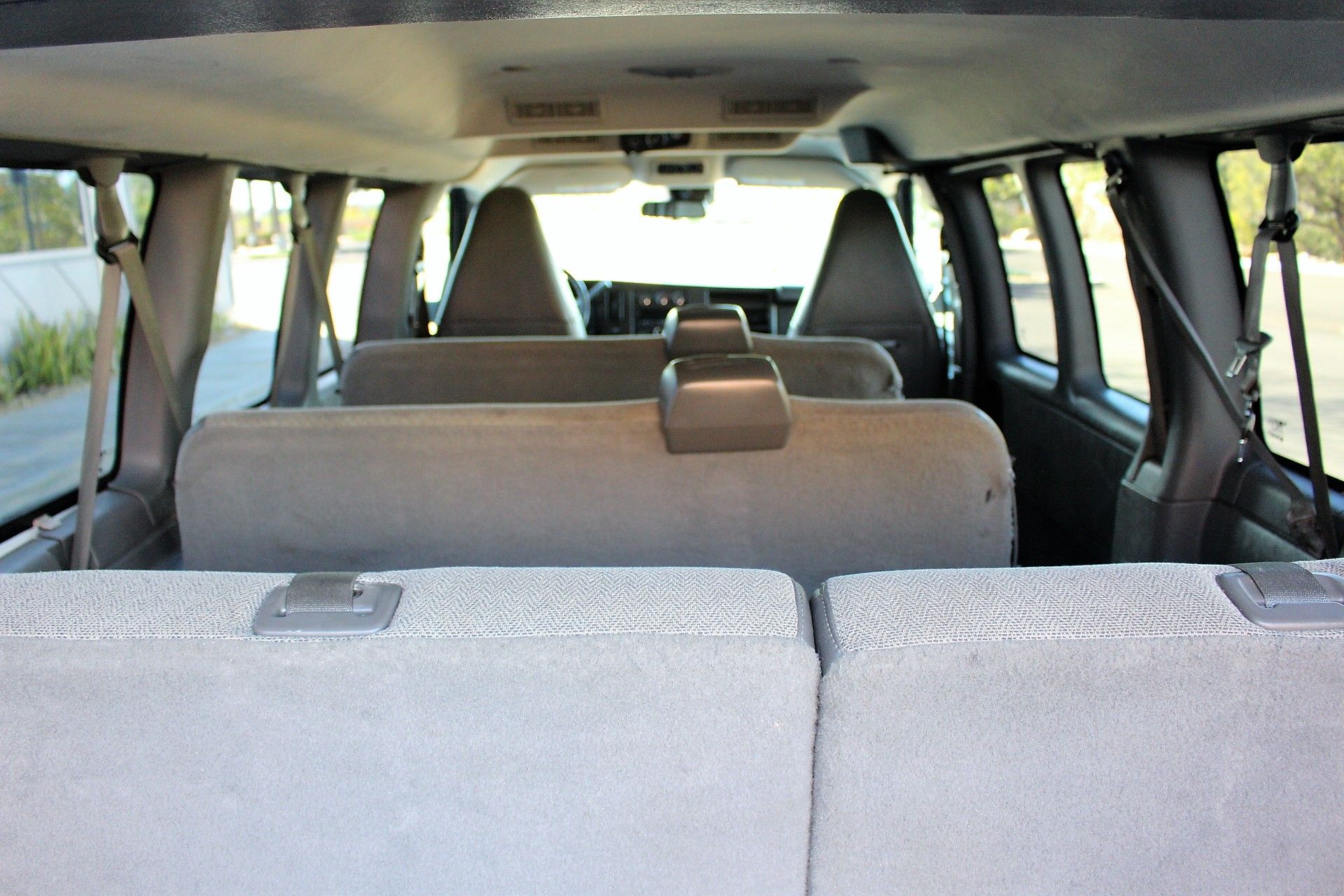 Used 2019 Chevrolet Express 3500 LT RWD image 25