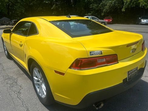 Used 2015 Chevrolet Camaro LS Coupe RWD image 3