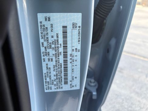 Used 2025 Ford F350 Lariat image 26