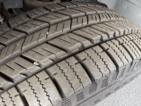 Used 2020 Chevrolet Express 2500 image 15