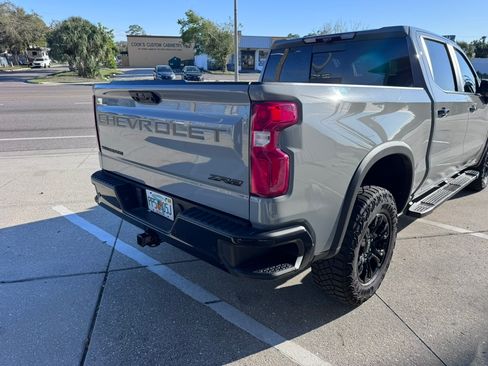 Used 2024 Chevrolet Silverado 1500 ZR2 image 5