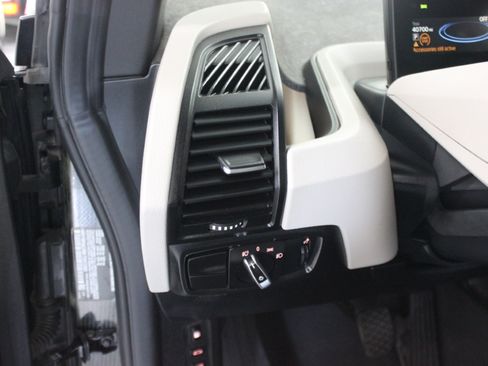 Used 2019 BMW i3 w/ Range Extender RWD image 17