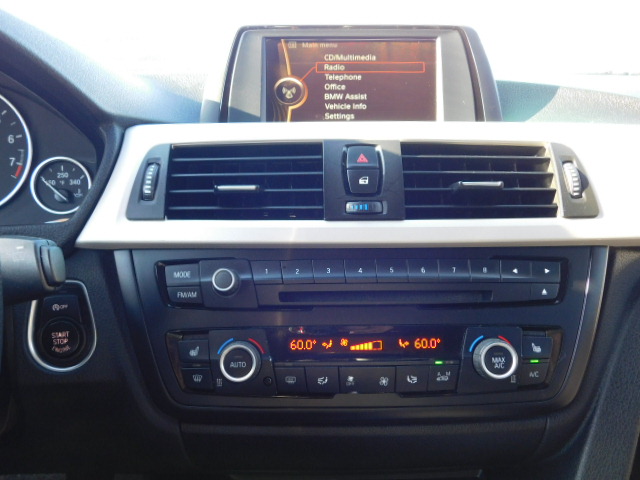 Used 2014 BMW 320i Sedan RWD image 14