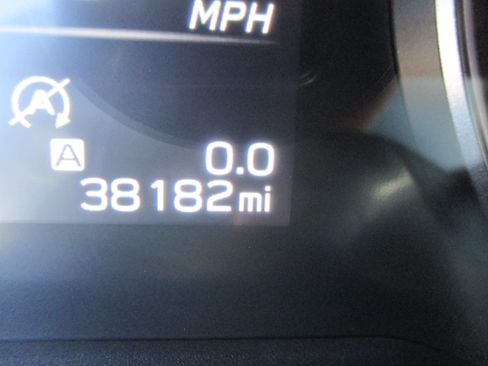 Used 2024 Subaru Outback Premium AWD/4WD image 10