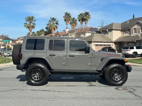 Used 2022 Jeep Wrangler Unlimited Rubicon image 7