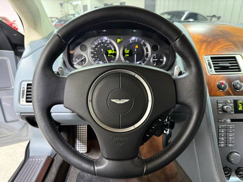 Used 2005 Aston Martin DB9 RWD image 29