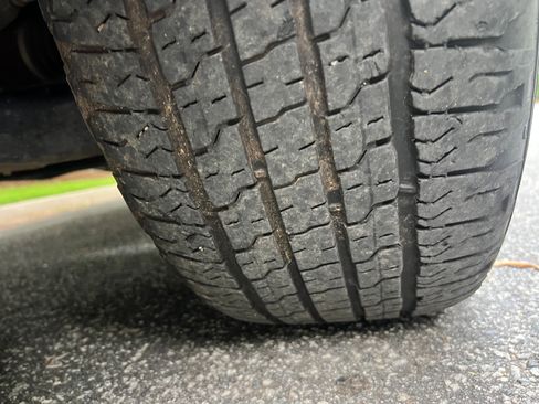 Used 2017 Ford F150 FX4 image 10