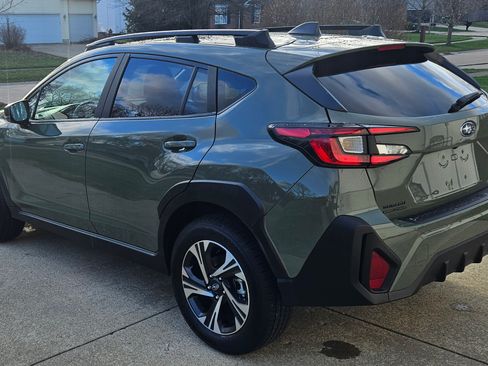 Used 2026 Subaru Crosstrek 2.5i Premium image 2