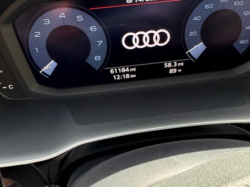 Used 2020 Audi Q3 quattro 2.0T Premium w/ S Line AWD/4WD image 30