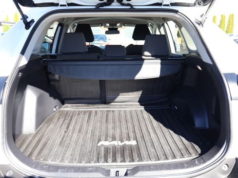 Used 2022 Toyota RAV4 XLE image 29