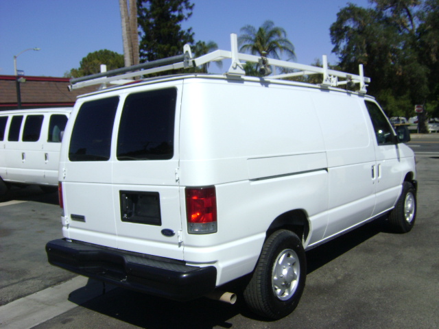 Used 2008 Ford E-350 and Econoline 350 Super Duty RWD image 5