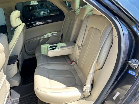 Used 2013 Lincoln MKZ UNAVAIL FWD image 12