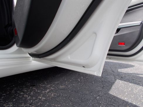 Used 2016 Mercedes-Benz CLA 250 4MATIC image 21
