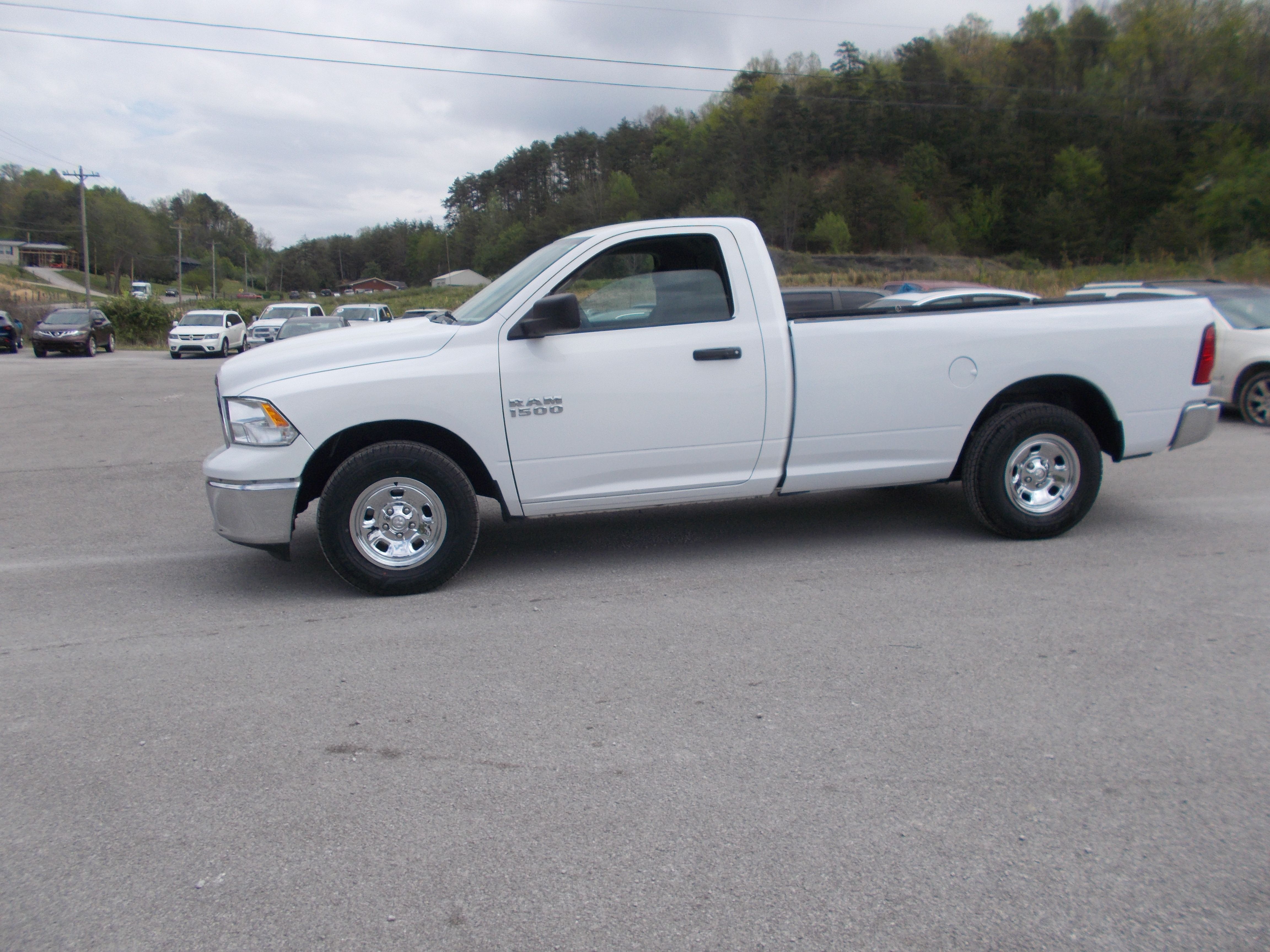 Used 2020 RAM 1500 Classic Tradesman RWD image 1