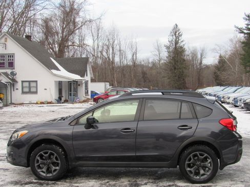 Used 2015 Subaru XV Crosstrek 2.0i Premium image 5