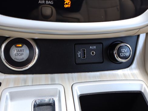 Used 2018 Nissan Murano AWD Platinum image 30