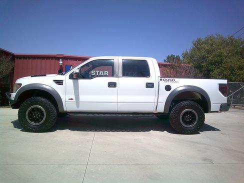 Used 2014 Ford F150 Raptor AWD/4WD image 2