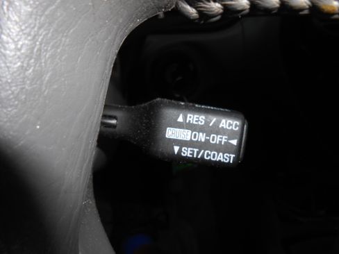 Used 2002 Toyota Sequoia 2WD TRD Sport image 15