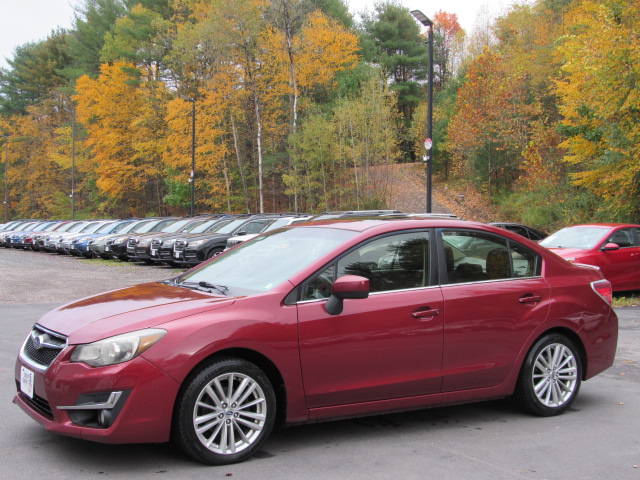 Used 2015 Subaru Impreza 2.0i Premium Sedan AWD/4WD image 2