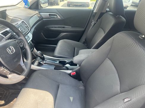 Used 2015 Honda Accord LX image 16