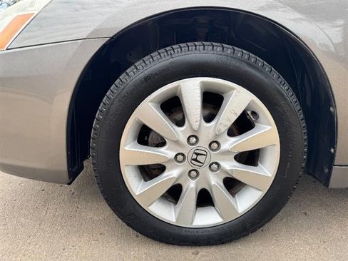 Used 2007 Honda Accord EX-L image 9