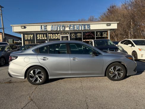 Used 2020 Subaru Legacy 2.5i Premium image 1