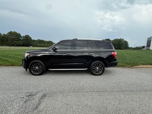Used 2020 Ford Expedition 2WD Limited image 8