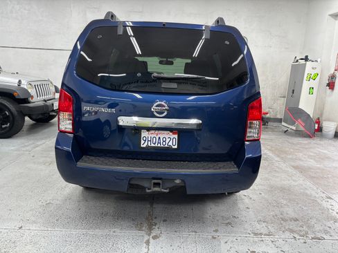 Used 2012 Nissan Pathfinder SV image 5