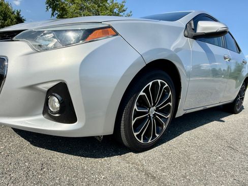 Used 2015 Toyota Corolla S Plus Sedan 4D FWD image 11